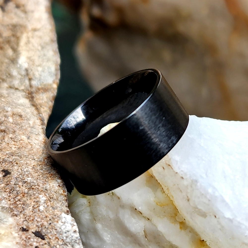 Madewell Hypoallergenic Rhodium Enameled plane Black Ring Boho Wedding